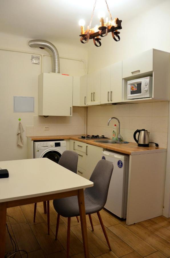 Brand New Apartment In City Center Lviv Exterior photo